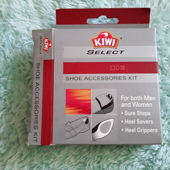kiwi select heel savers